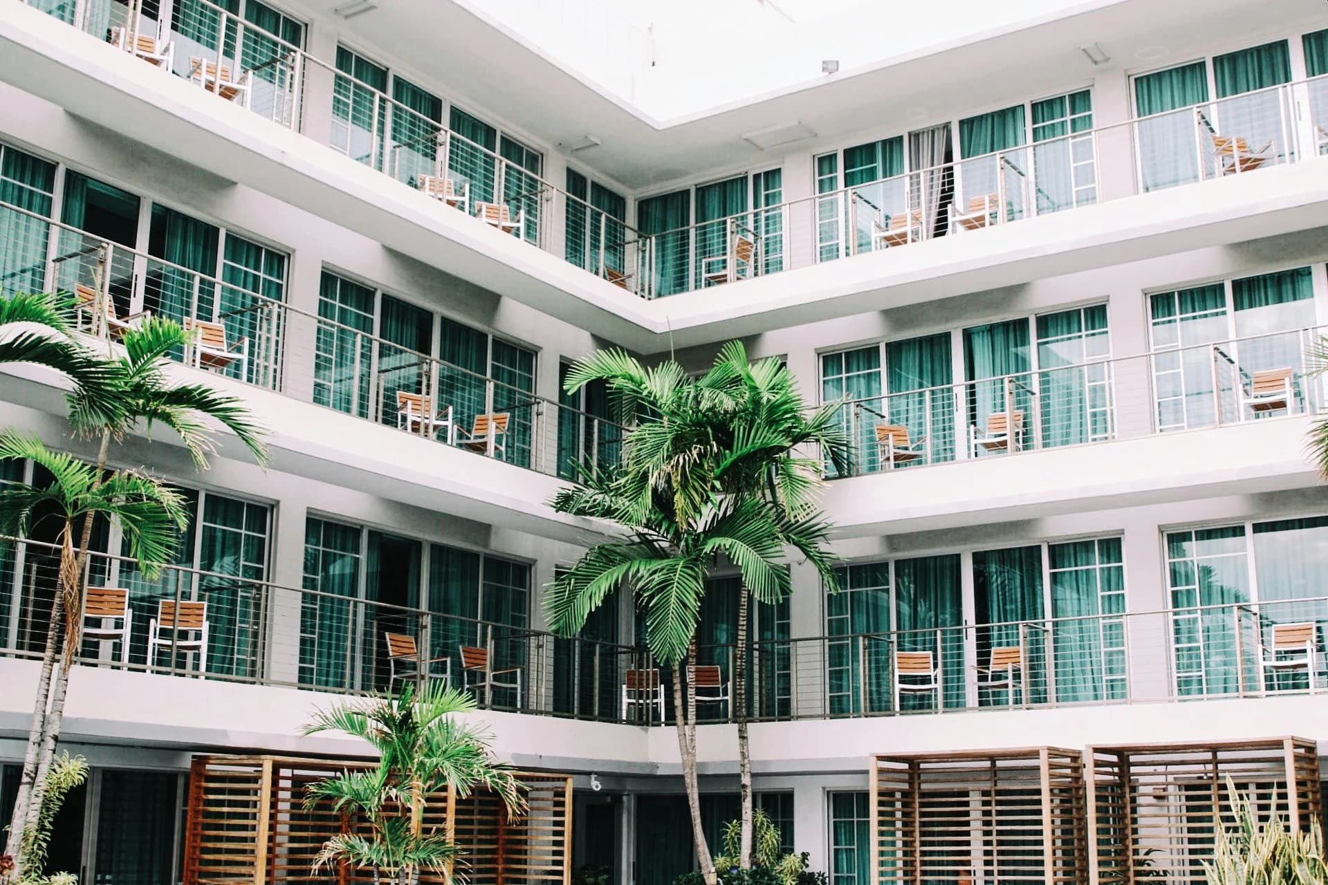 Hotel & Hospitality